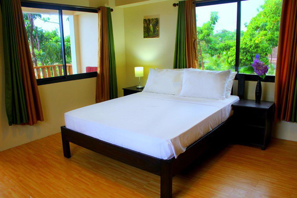 Thresher Cove Dive Resort Logon Luaran gambar